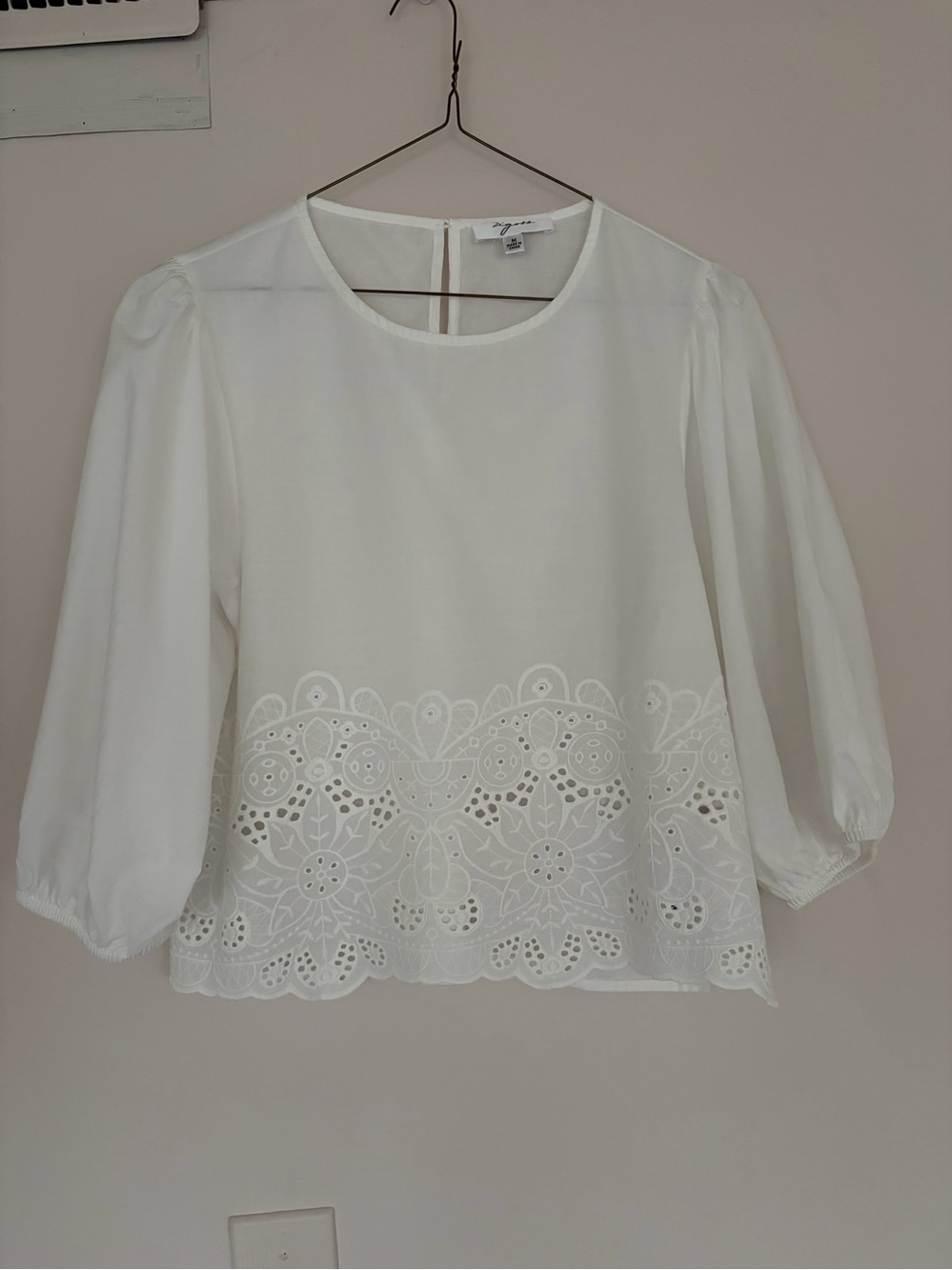 White Eyelet Hem Puff Sleeve Blouse - Women Tops cotton